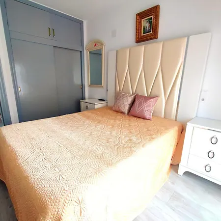 펜션 Adosado Ideal Para Vacaciones A 200m De La Playa 또레비에하